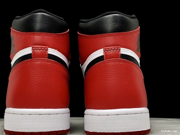 555088-125 Black Retro Toe 1 Air Jordan 0704
